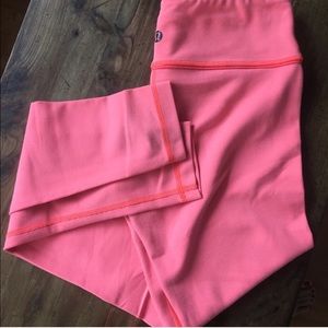 Coral lululemon wunder under legging